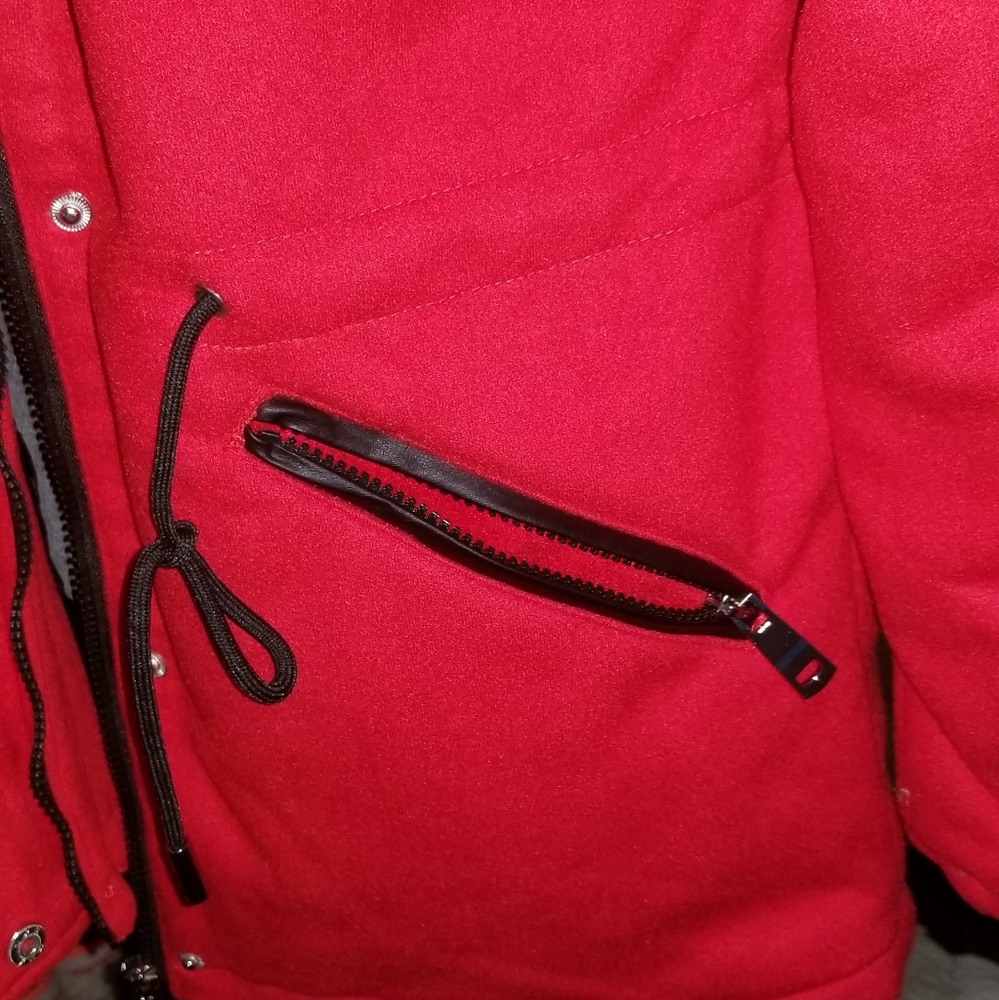 Coat - Picture 5 of 7